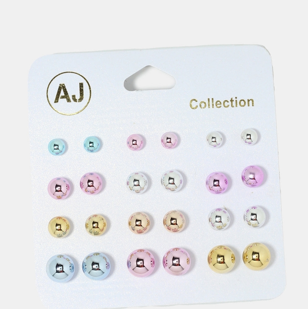 ❤️ 4/$15❤️ 12 Pair of Metallic Ball Earrings